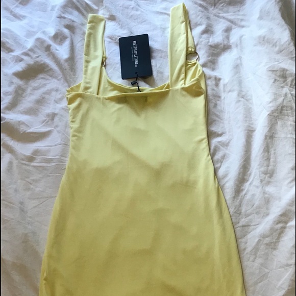 Yellow Slinky Ring Detail Bodycon Dress - Picture 6 of 7